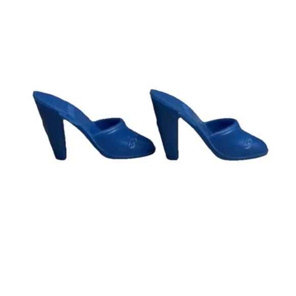 Vintage Barbie Blue Shoes High Heels Pumps 70s Taiwan PJ Fashion Photo 1977 - Picture 3 of 9